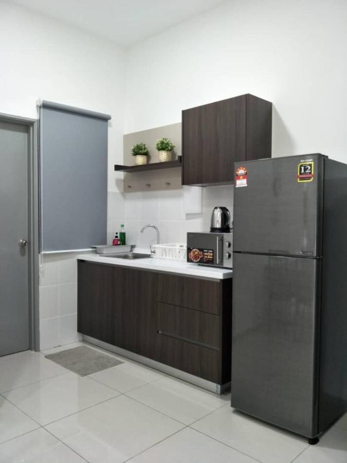 Mesahill Nilai 2 Room Condo - Fast Wifi, Amazing Pool & Tv Esterno foto