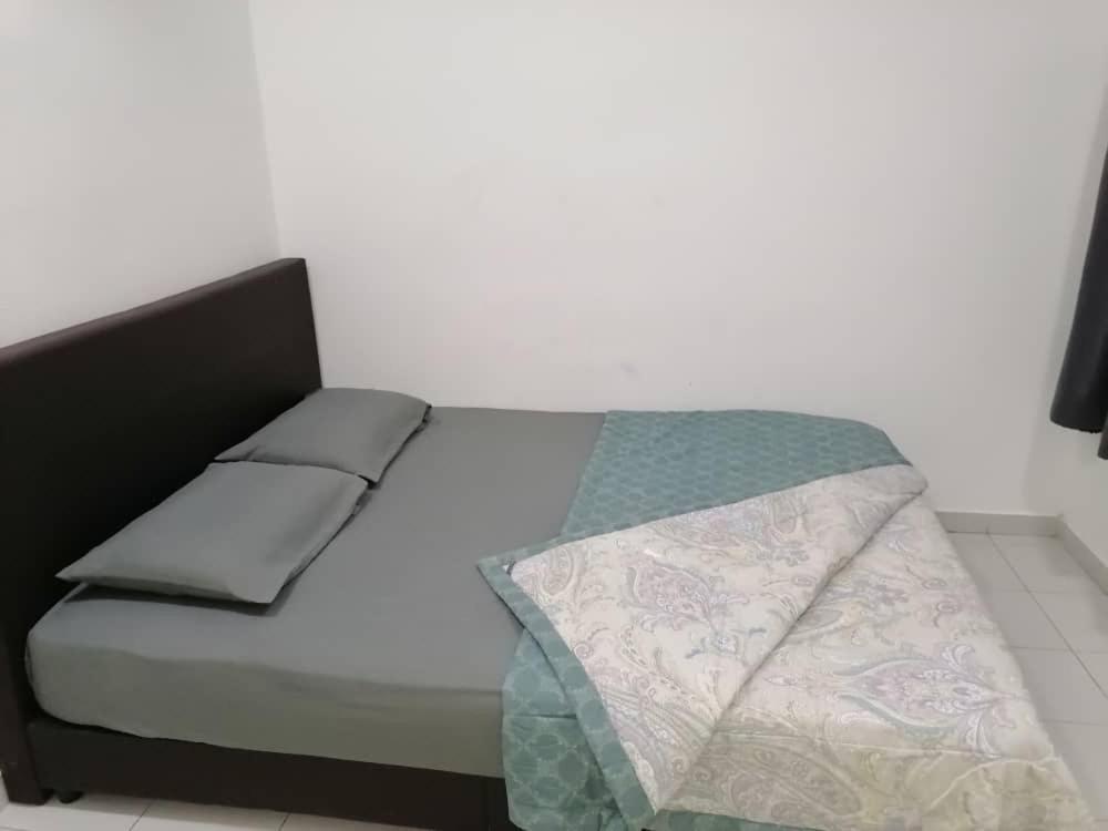 Mesahill Nilai 2 Room Condo - Fast Wifi, Amazing Pool & Tv Esterno foto